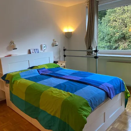 Single In Schoener Lage Gerresheim 아파트