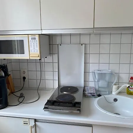 Single In Schoener Lage Gerresheim アパート デュッセルドルフ